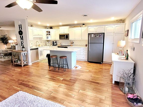 4th image of 7914 Gleason Dr APT 1010
