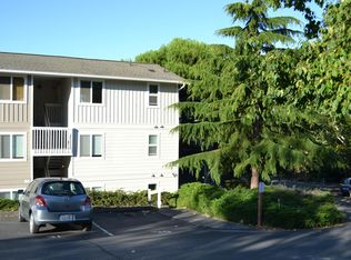 1930 Lawrence St UNIT 30, Pt Townsend, WA 98368