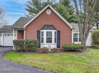 37 Linton Clos #1000, Freehold, NJ 07728