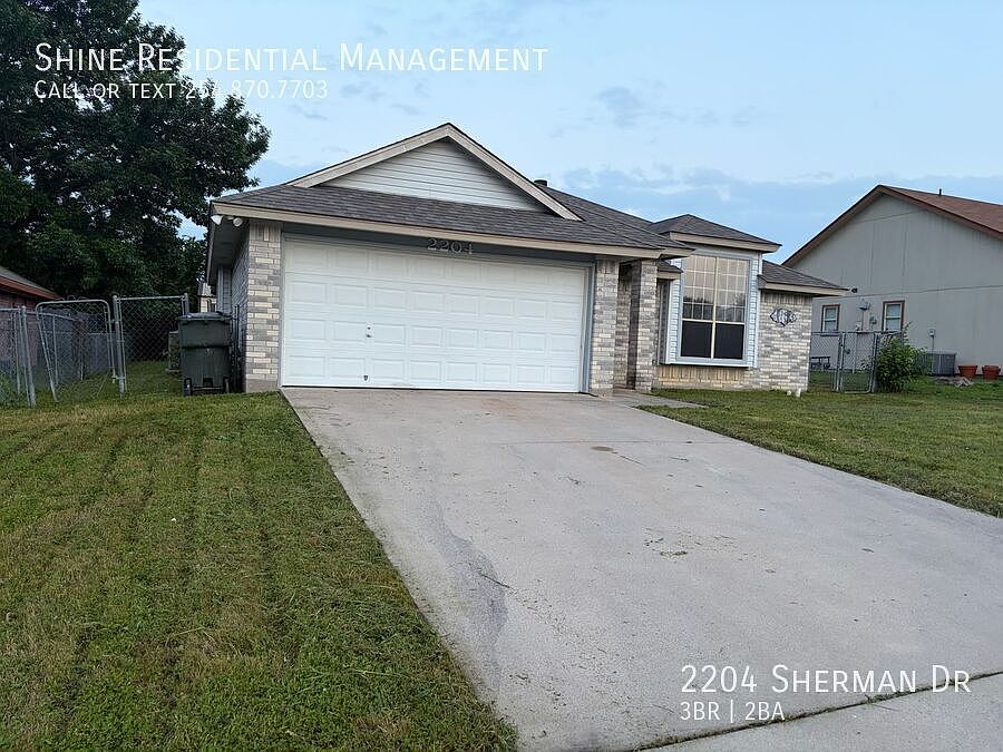 1st image of 2204 Sherman Dr