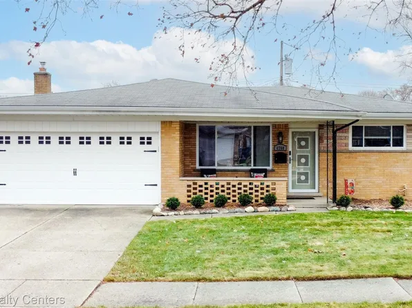 4760 Red Maple Dr, Warren, MI 48092