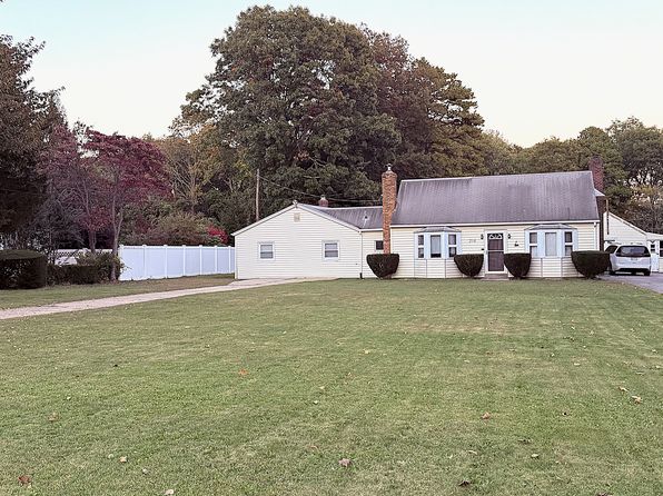 216 Oakfield Ave