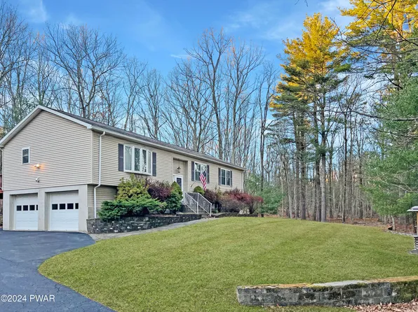 151 Garrity Rd, Hawley, PA 18428