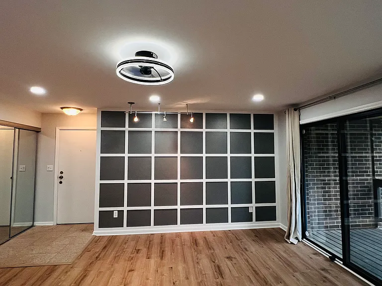 566 Somerset Ln #7 — Photo 1