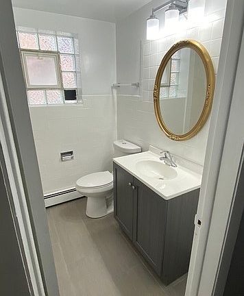 5th image of 8243 Knox Ave #1
