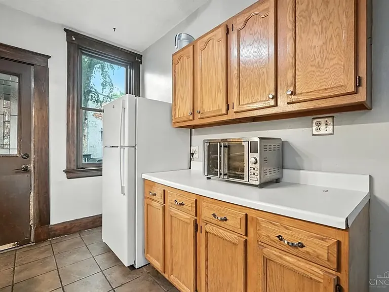 348 Volkert Ave — Photo 12
