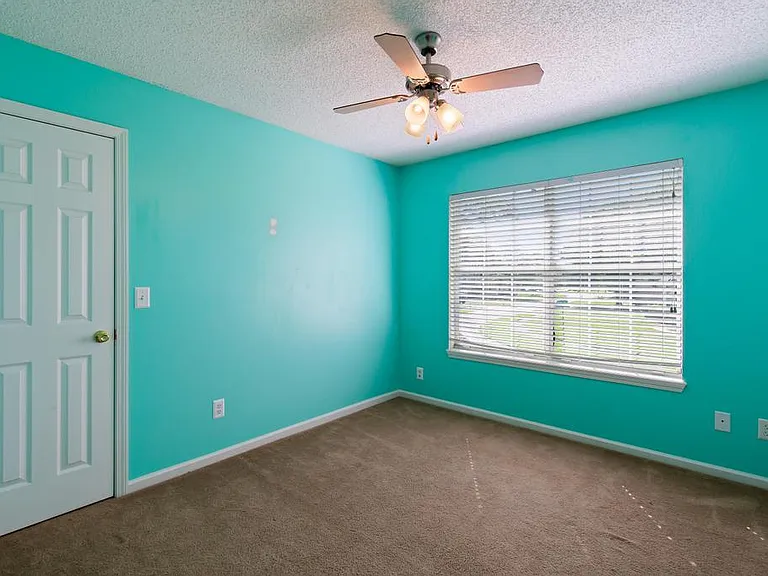 13480 Gallant Fox Cir W — Photo 31