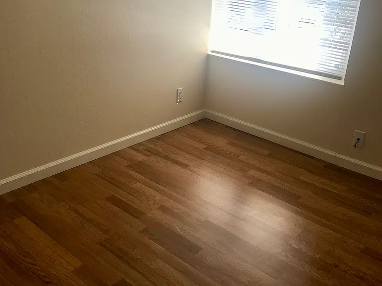 4410 Yuma Ct — Photo 5