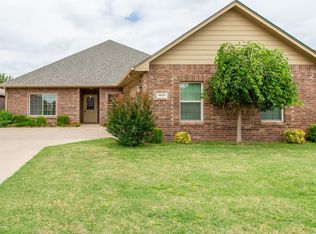 4410 Sandhill Dr, Enid, OK 73703