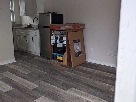 2nd image of 2693 South Dr #2695