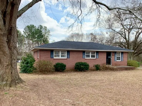 118 Carson Dr, Starr, SC 29684