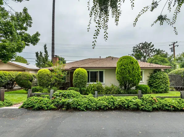 2238 Garfias Dr, Pasadena, CA 91104