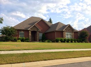 3210 Saddlebrook Dr, Searcy, AR 72143