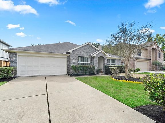 2nd image of 1851 Courtside Place Drive
