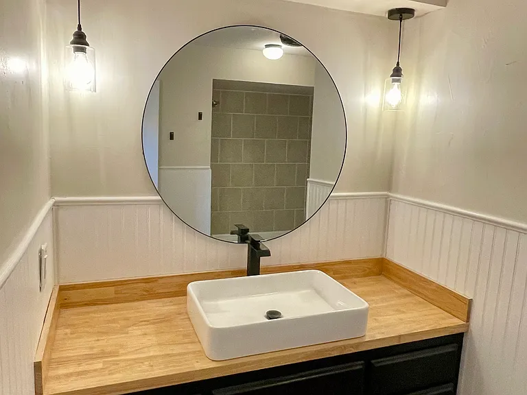 1715 Lancaster Cir — Photo 17