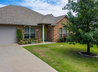 1207 Encore Cir, Longview, TX 75605