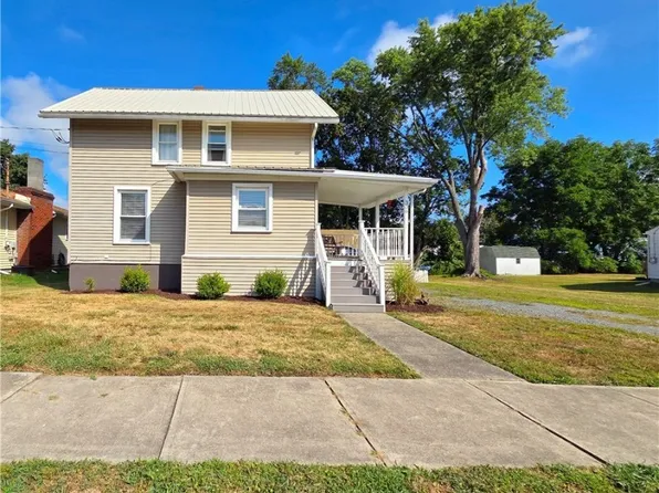 336 W Center St, Elmira, NY 14901