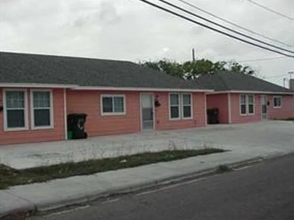 3001 Lewis St #C, Corpus Christi, TX 78404