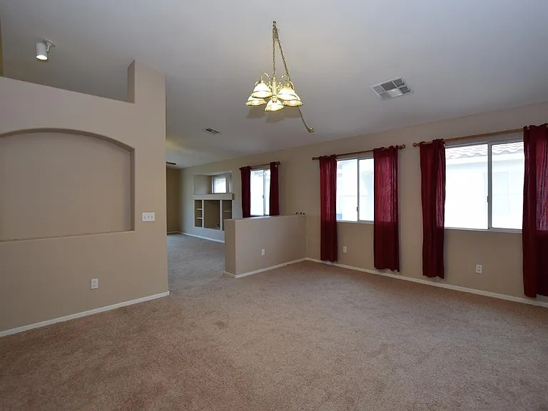 1024 Clover Tip Ct — Photo 9