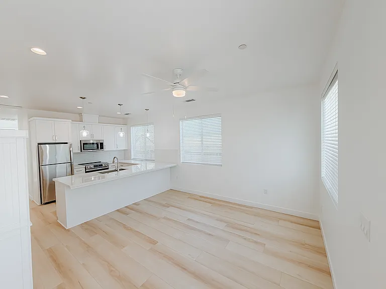 561 Branch St — Photo 1
