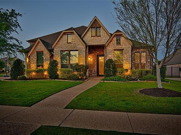 2nd image of 409 Lismore Dr