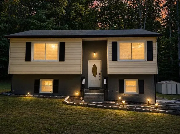 6501 Plantation Forest Dr, Spotsylvania, VA 22553