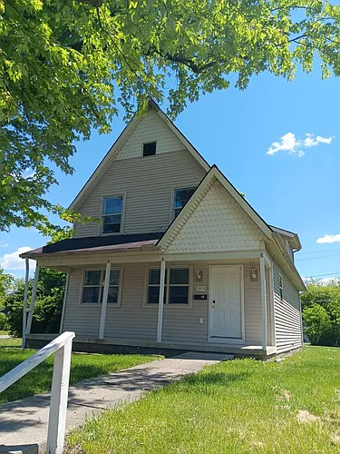 1306 S Limestone St Photo 1