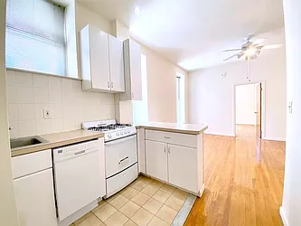 Rented by Manhattan Spaces