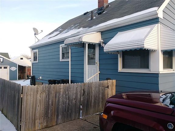 2nd image of 3521 Emerson Ave