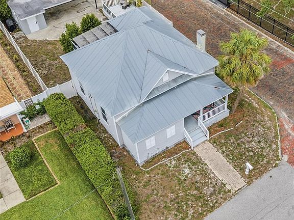 2nd image of 3120 N WOODROW AVENUE