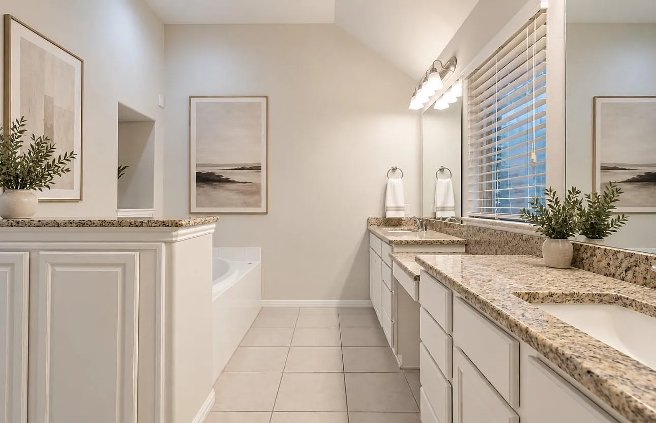 4 bed, 3.5 bath, 2688 sqft, $2,700 — Photo 3