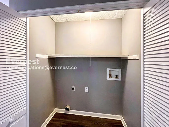 9 Meredith Ct #5 — Photo 12