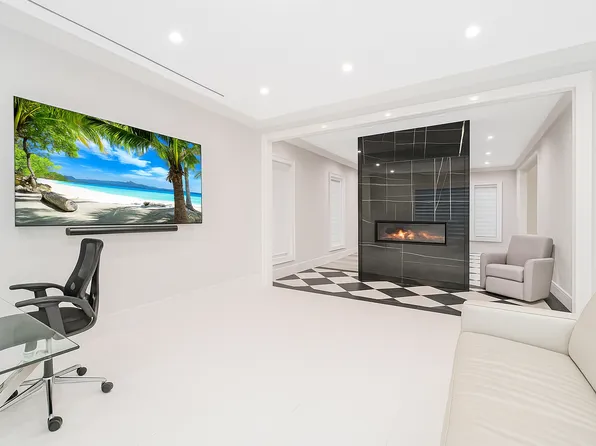 166 Providence Street image 7 of 40