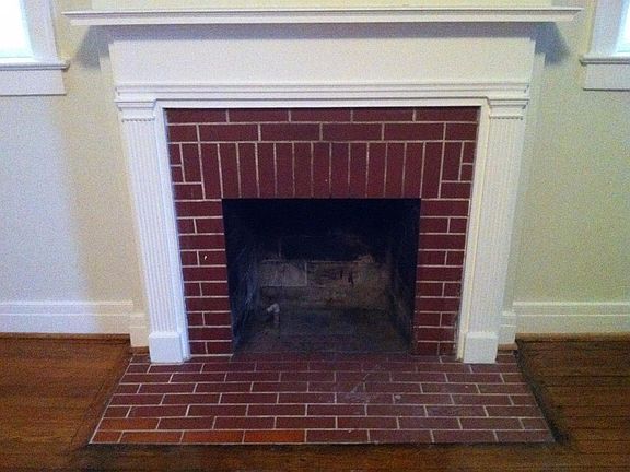 4th image of 218 Castlewood Dr