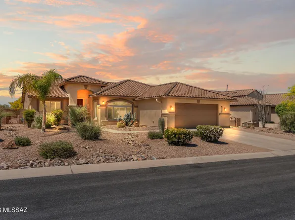 555 N Alexis Loop, Green Valley, AZ 85614
