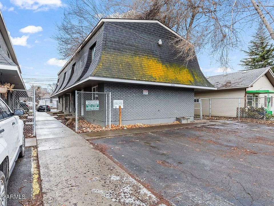 1402 Roosevelt Ave016>