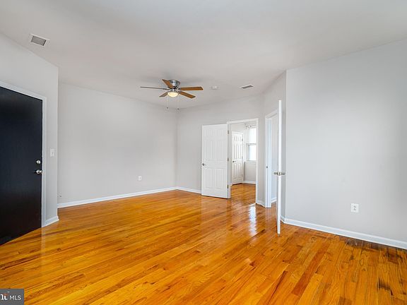 4th image of 1537 S 6th St #3R