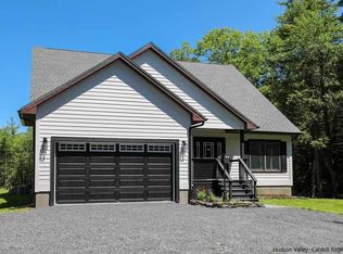 10-30 Gray Ln, Kingston, NY 12401