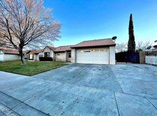 5342 Meredith Ave, Palmdale, CA 93552