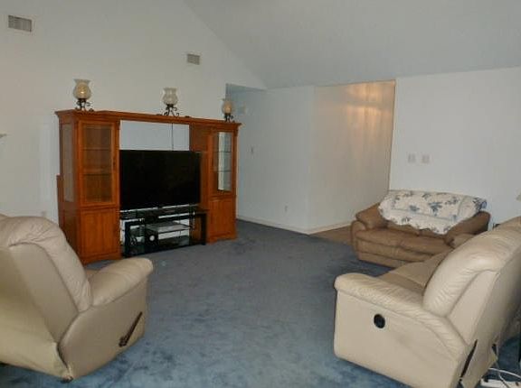 4th image of 108 Ormond Meadows Dr