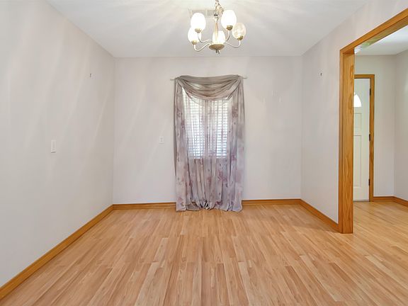 5th image of 8059 Bryant Dr