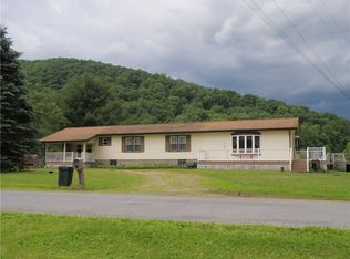 2500 Dunns Eddy Rd, Youngsville, PA 16371