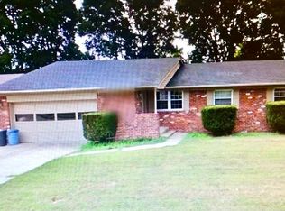 8639 Stonewall Dr, Indianapolis, IN
