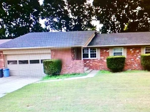 8639 Stonewall Dr, Indianapolis, IN 46231