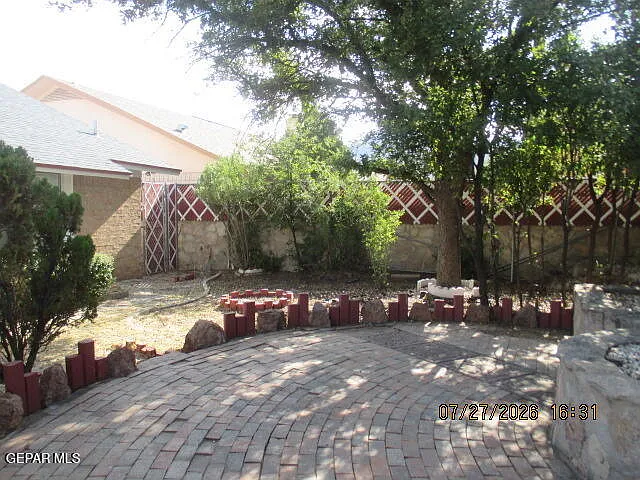 4425 Gen Maloney Cir — Photo 18