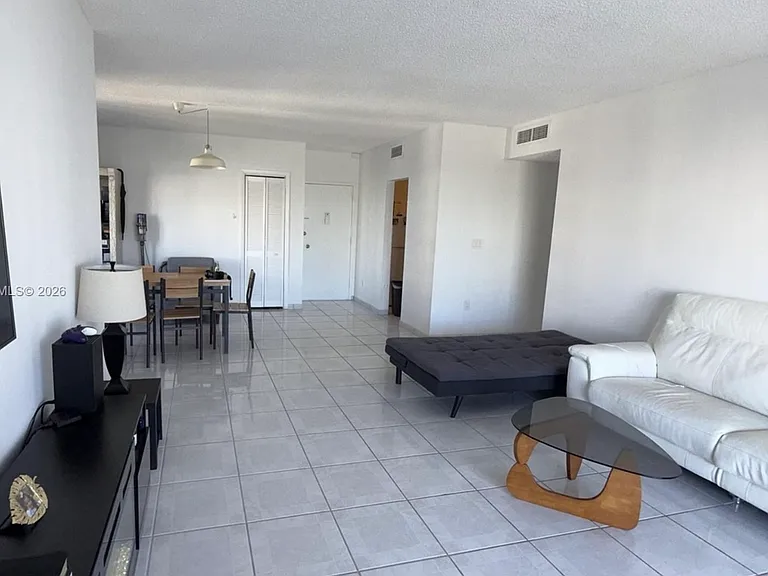 500 Bayview Dr #A1031 — Photo 5