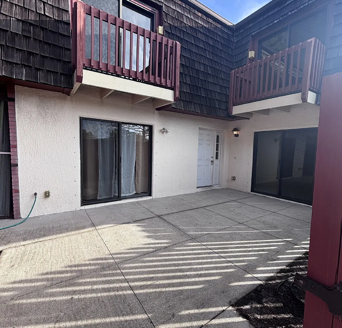 2 bed, 2.5 bath, 1288 sqft, $1,700 — Photo 1