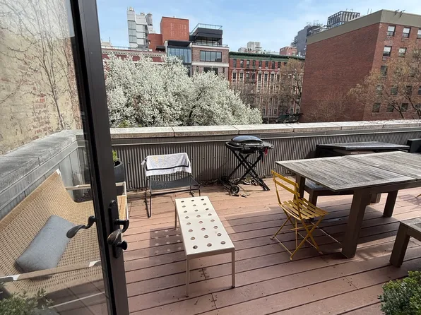 228 Mott Street image 1 of 13
