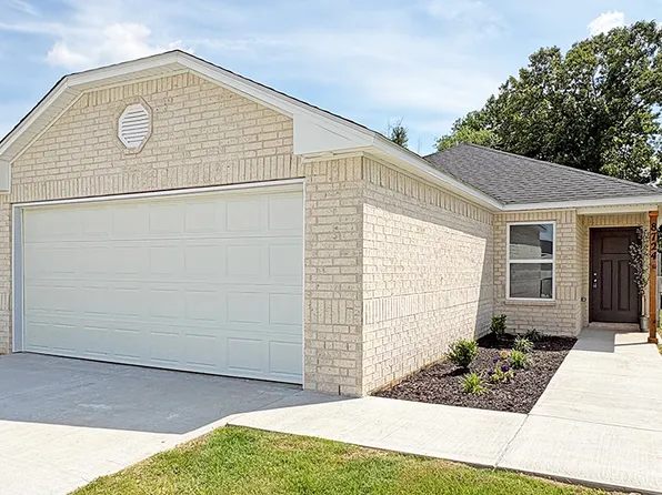 8724 Preston Wood Dr, Fort Smith, AR 72916
