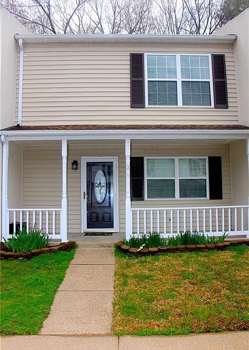1st image of 26 Oneonta Dr